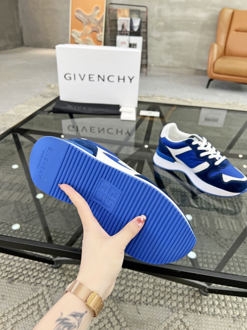 Givenchy Sneakers